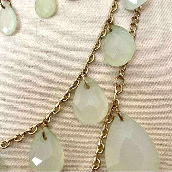 Gold tone 3 tier beaded necklace - Picture 6 of 12